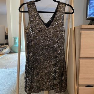 EUC Express sleeveless gold and black sequin dress, size XS